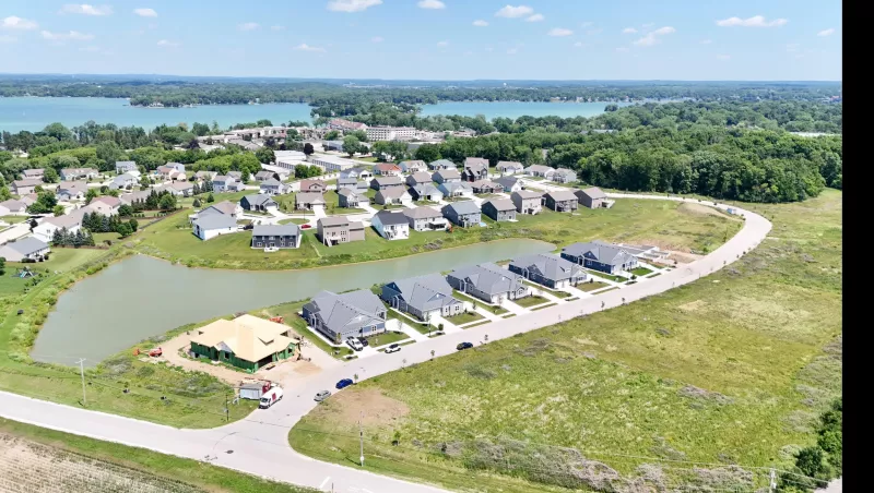 Oconomowoc