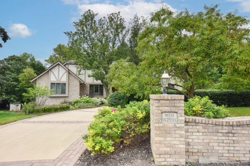 Menomonee Falls