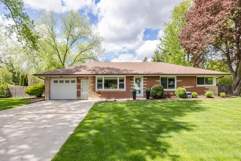Menomonee Falls