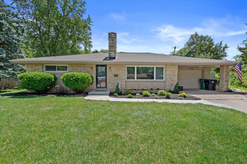 Menomonee Falls
