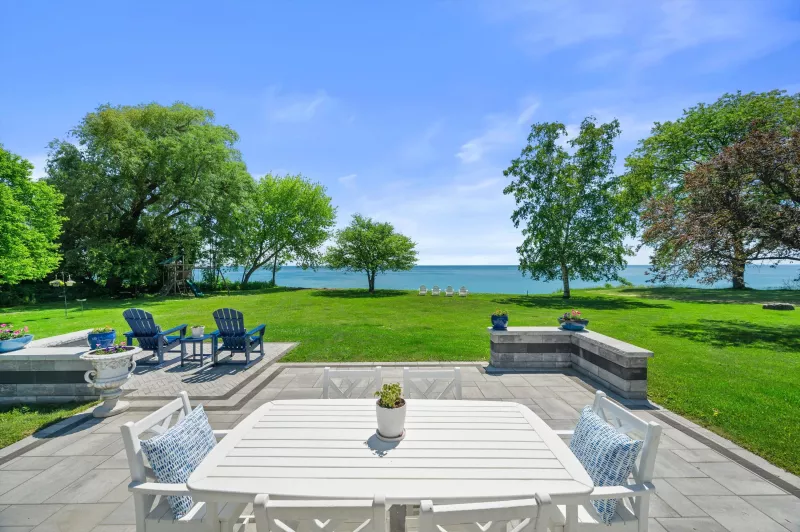 Mequon