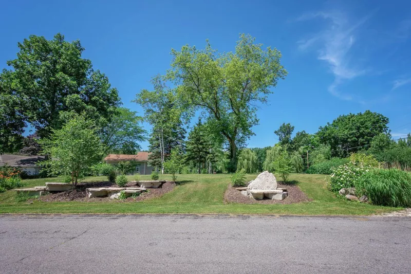 Menomonee Falls