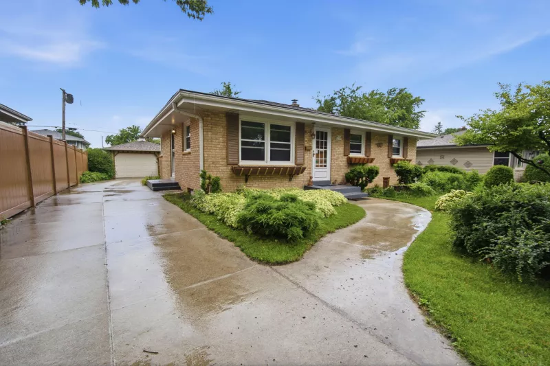 Menomonee Falls