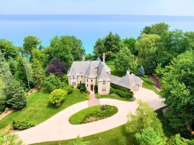 Mequon