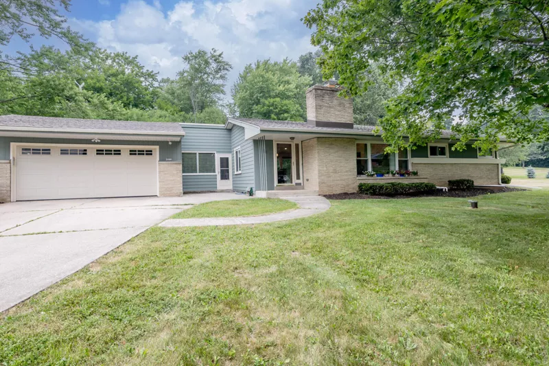 Mequon