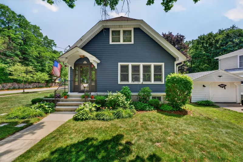 Cedarburg