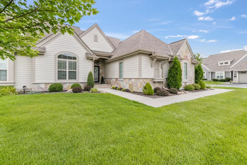 Oconomowoc