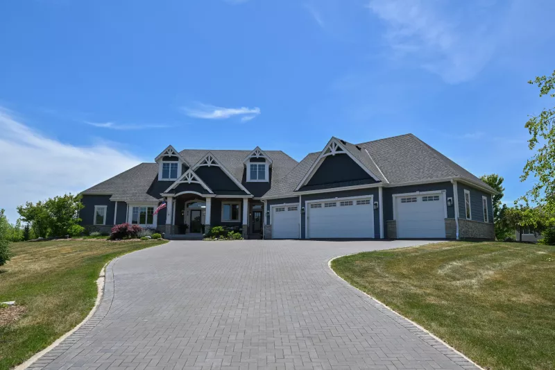 Mequon