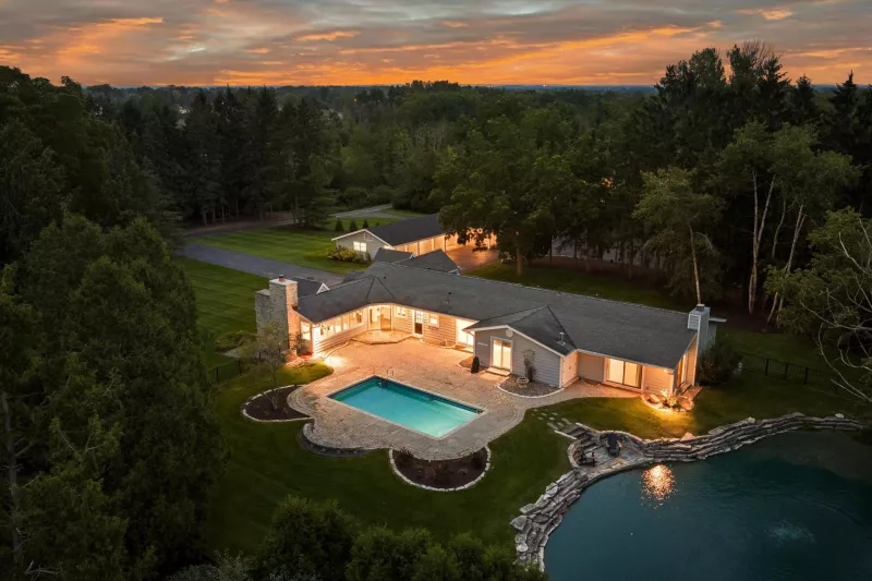 Mequon