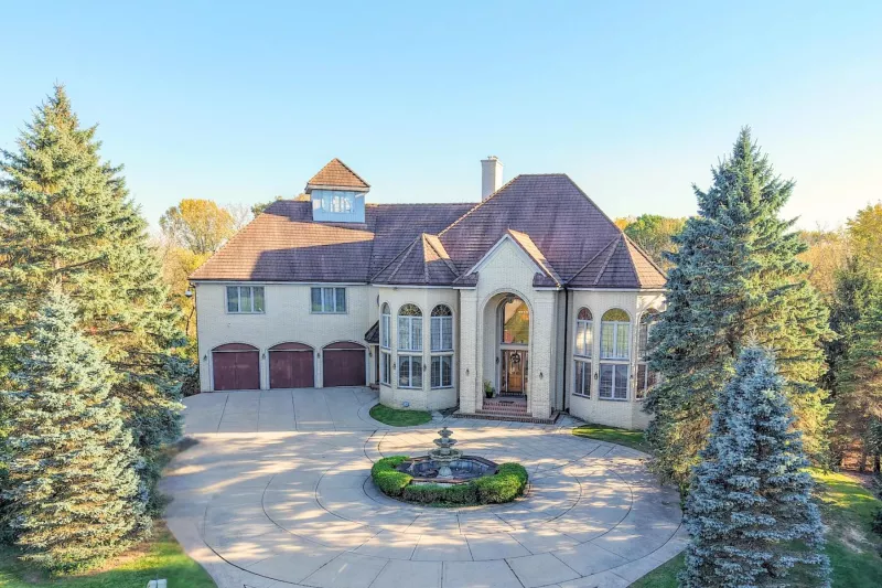 Menomonee Falls