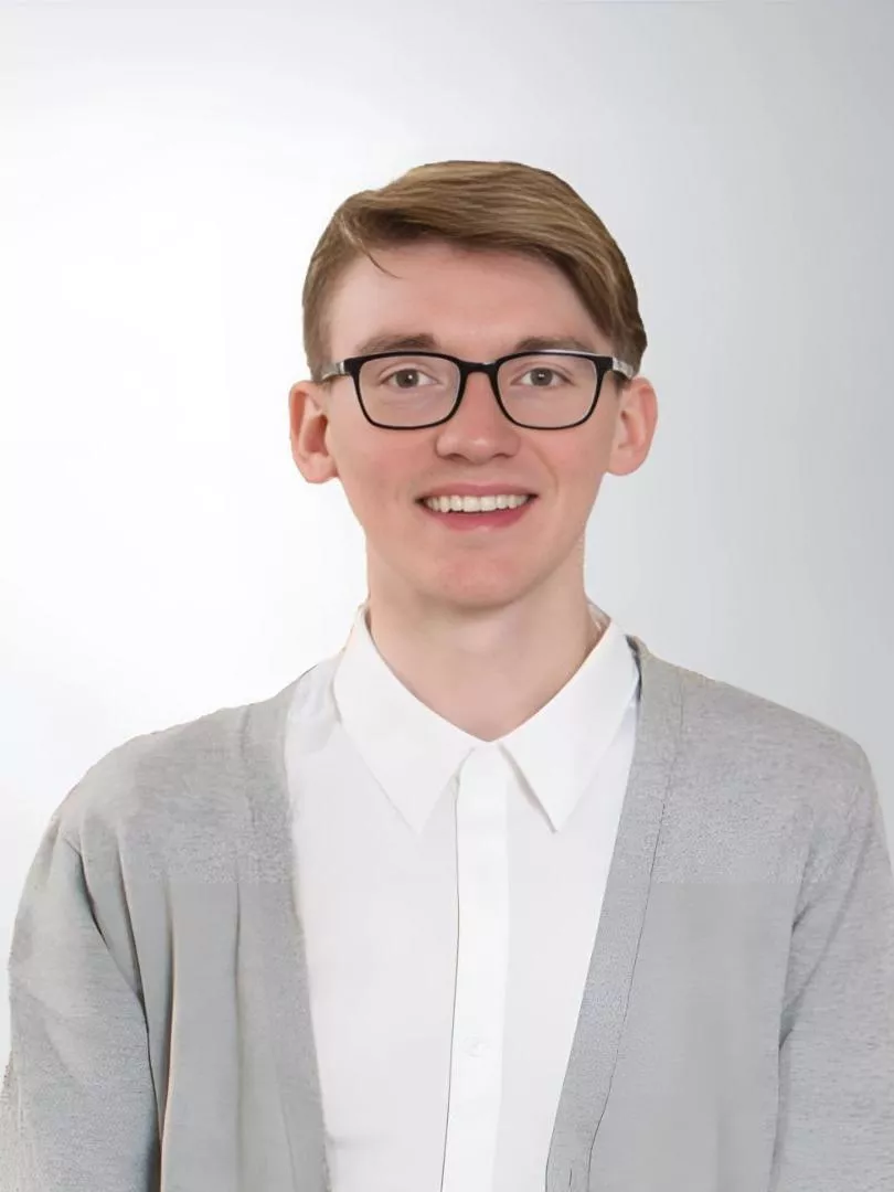 Nicholas R Ansay