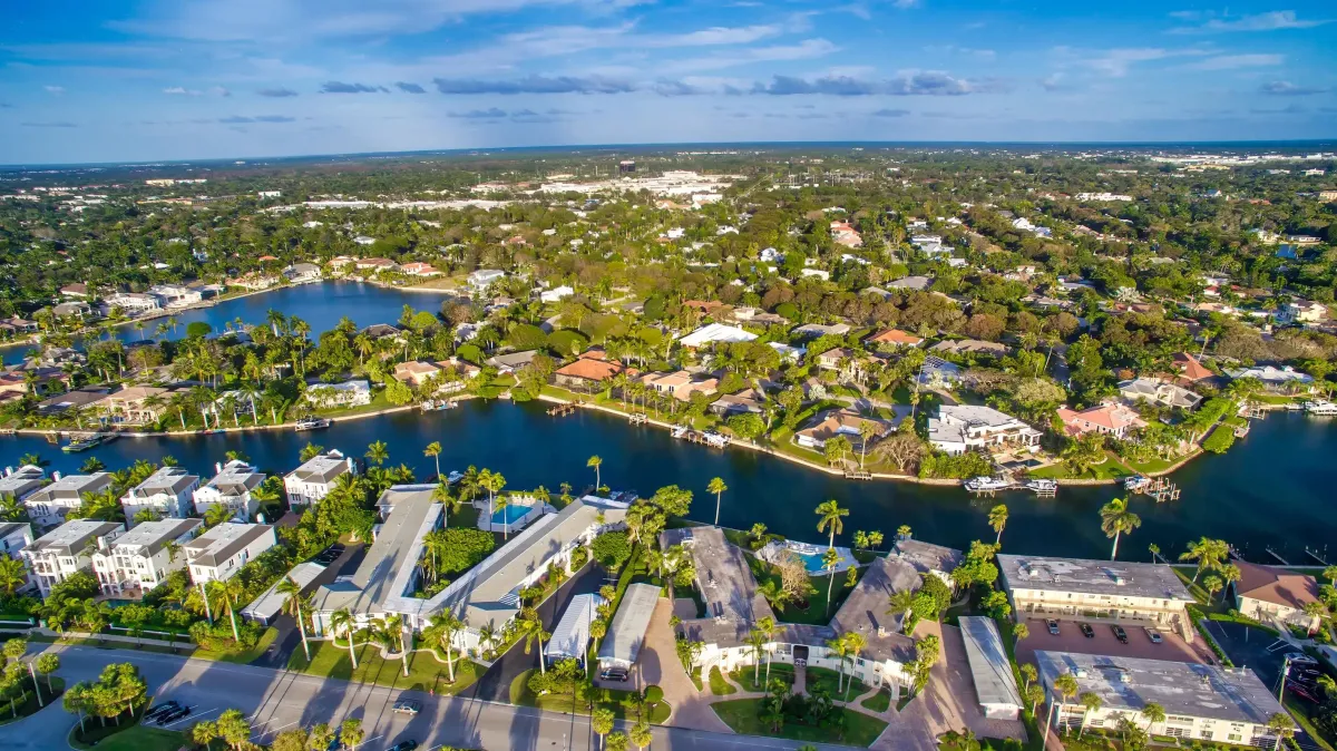 Aqualane Shores